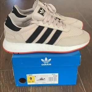 NEW adidas Originals I-5923 Men’s size 9